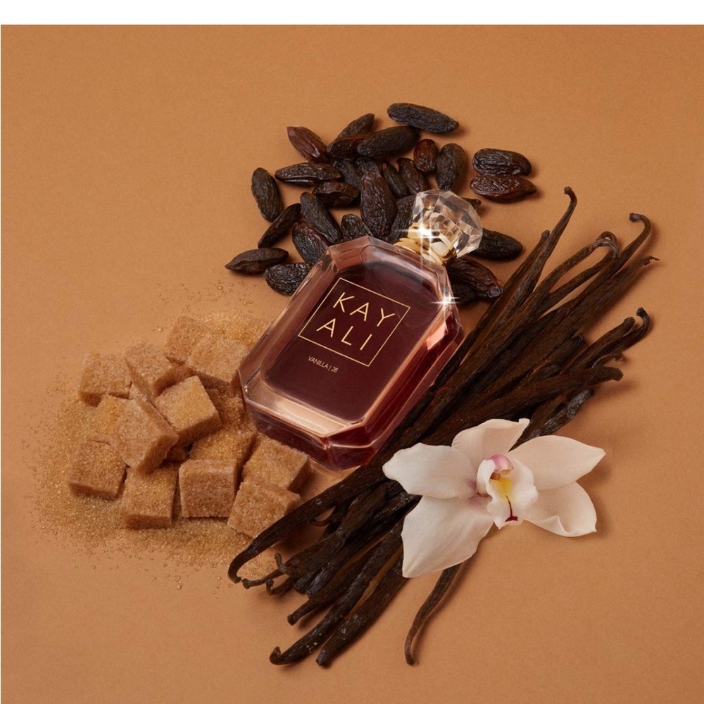 Kayali Inspired Vanilla Car Freshener Bundle (Set of 2) - Picture 2 of 3